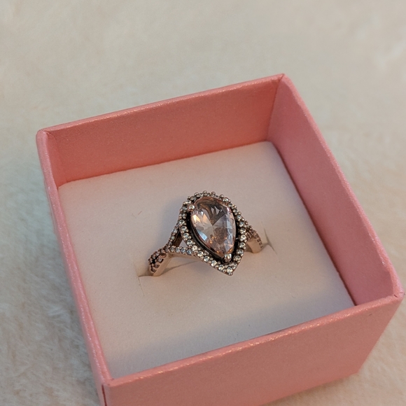 Women's Morganite Ring - Picture 3 of 15